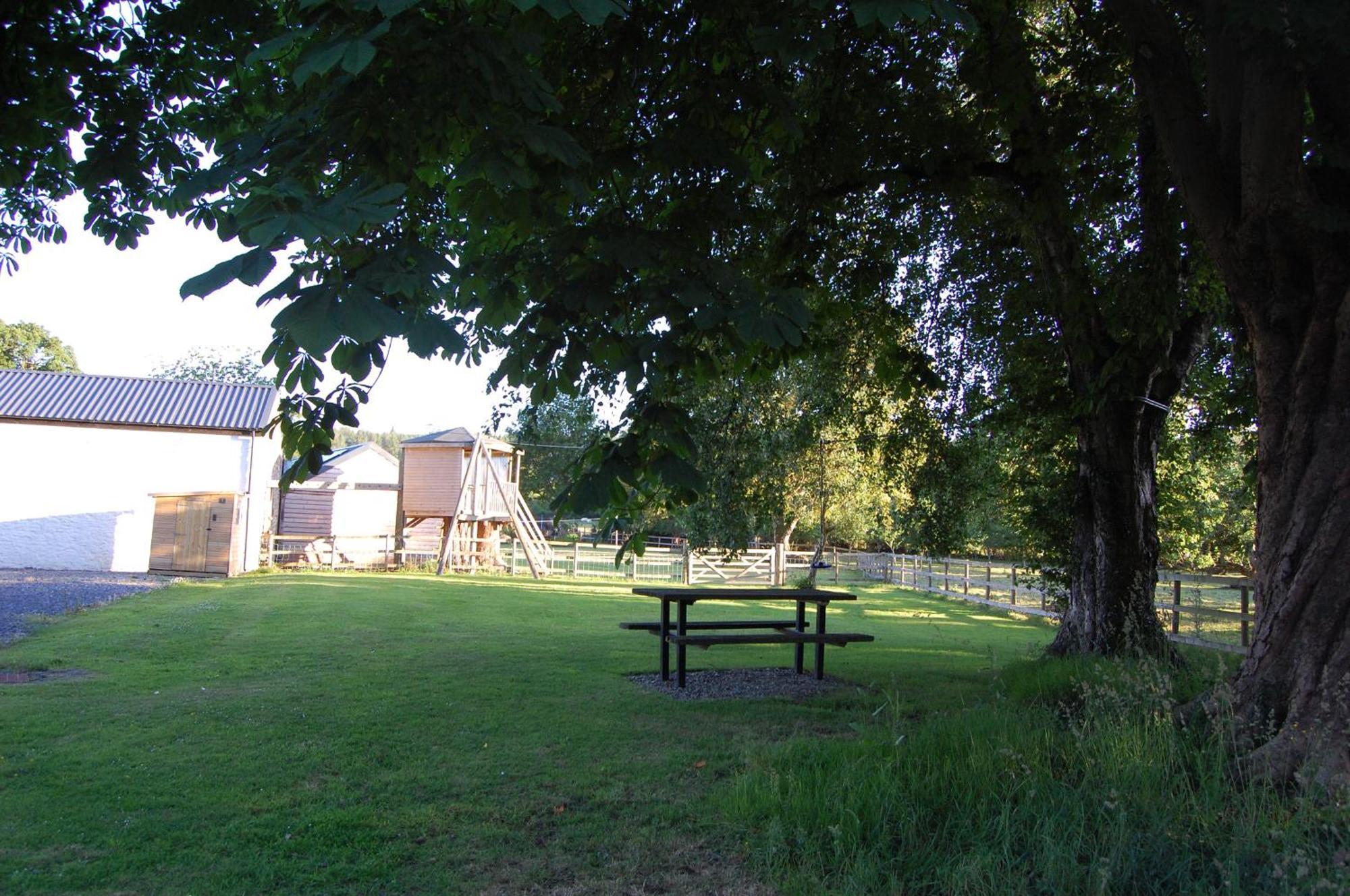 Dinefwr Cottage Carmarthen Dış mekan fotoğraf